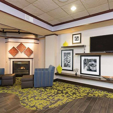 Hampton Inn Mount Pleasant Exterior foto